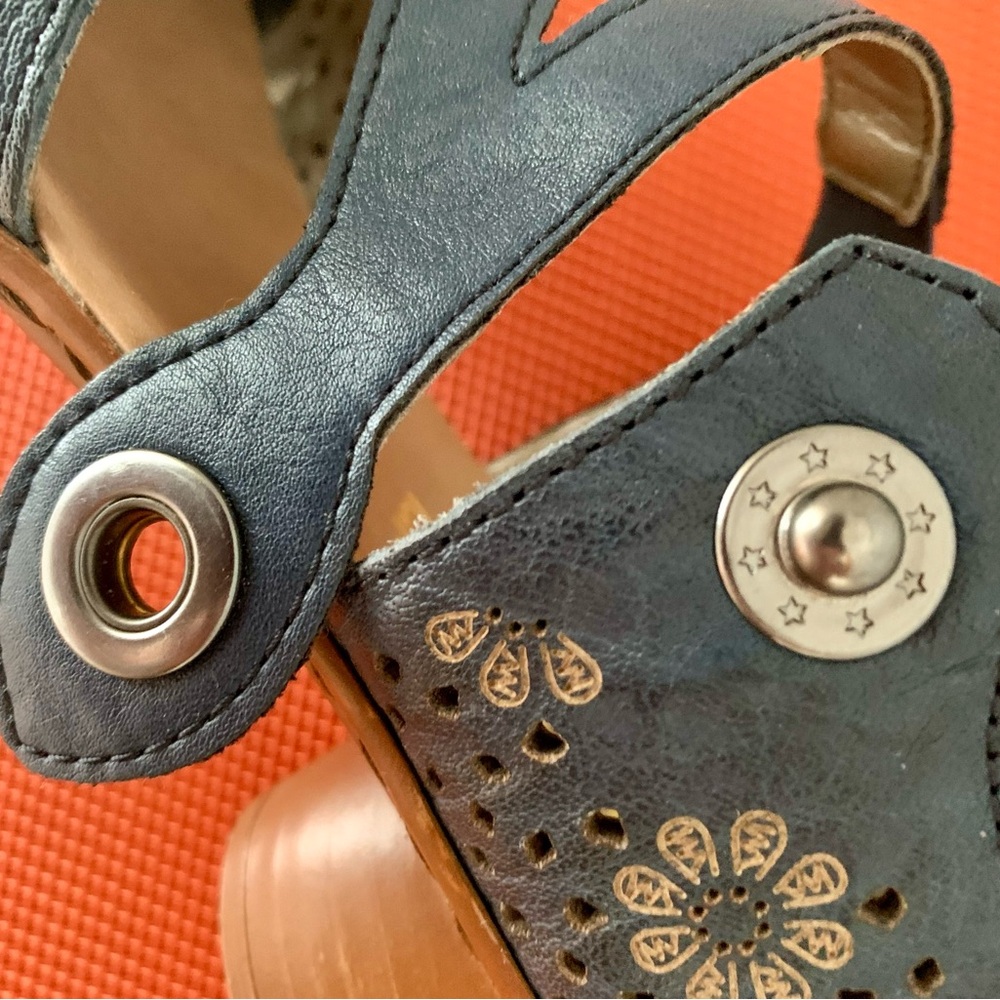 Antistress Rieker Shoes - Picture 7 of 7